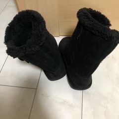本日締切‼️モコモコブーツ　19cmの画像