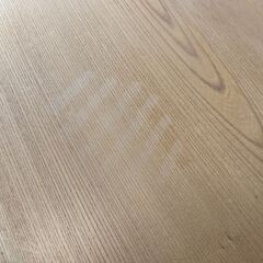 一枚板のテーブル　脚はおまけの画像