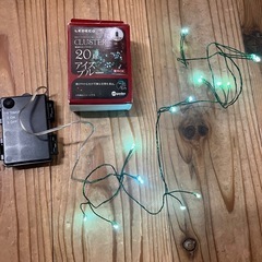 イルミネーションライト　20球✖️2個アイスブルー　シャンパンゴールド　屋外OK　の画像