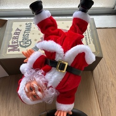 ブレイクダンスサンタの画像