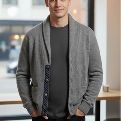 メンズ　カーディガンの画像