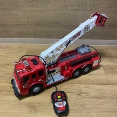 大型消防車　はしご車　全長約 57cm LADDER47 ラジコン はたらく車の画像