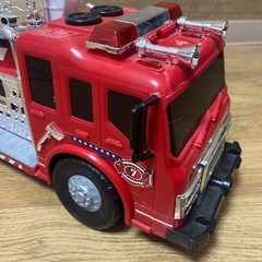 大型消防車　はしご車　全長約 57cm LADDER47 ラジコン はたらく車の画像