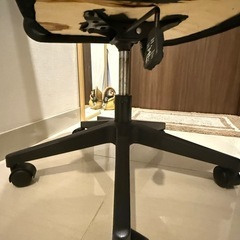 オフィスチェアーの画像