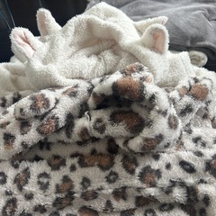 GU パジャマ　パーカー　3つまとめての画像