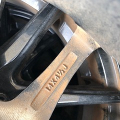 アルミスタッドレスタイヤ 4本の画像