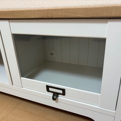 テレビ台の画像