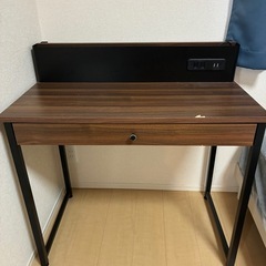 【決まりました】パソコンデスク・チェアのセットの画像