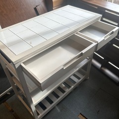 キッチンワゴン 木製 引出し付 タイル天板  北欧の画像