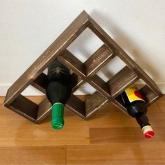 【無料】階段式シェルフの画像