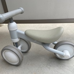 三輪車　2台セット　推し棒付き三輪車　Dバイクの画像