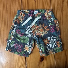 子ども服90cmの画像