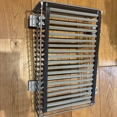 ファンヒーターガード 吹出し口ガード マグネットの画像