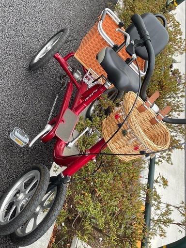 シニア　クークル　高齢　介護　４輪自転車　