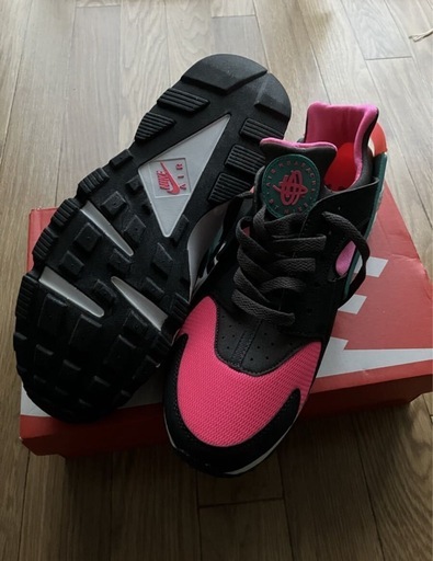 『新品』『未使用』AIR HUARACHE HYPER PINK CACTUS 318429-600 （ハイパーピンク/ダスティカクタス/ミディアムアッシュ）