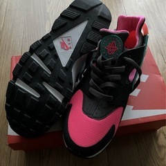 『新品』『未使用』AIR HUARACHE HYPER PINK CACTUS 318429-600 （ハイパーピンク/ダスティカクタス/ミディアムアッシュ）の画像