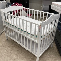 スリーピー　ベビーベッド　ホワイトの画像