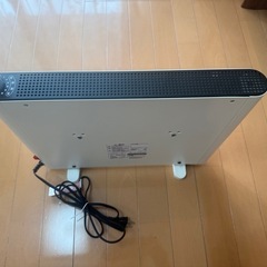 ヤマゼン　ミニパネルヒーター　温度調節機能付き、ゆかおき床置きの画像