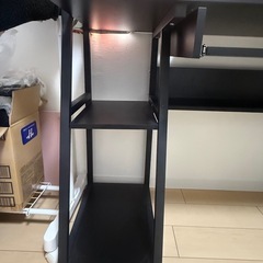 パソコンデスクの画像