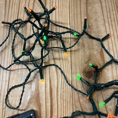 イルミネーションライト　30球　ソーラーパネル付き　屋外の画像