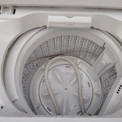 【高年式2023年製・お届けも可能です】ヤマダ 洗濯機 5kg YWM-T50H1 洗濯機足上げ台セットの画像