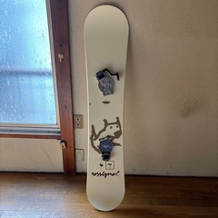 スノーボード　レディース向け　ロシニョール
の画像