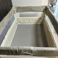 Apricaベビーベッド➕オーガニック布団の画像