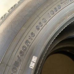 早い者勝ち！バリ山！ 16インチ スタッドレスタイヤ 205/60R16 ヨコハマ IG60 22年製 4本セットの画像