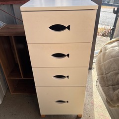 収納家具　お魚模様の画像