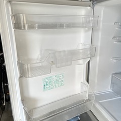 ※格安 冷蔵庫 シルバー 3ドア 透明棚付き2017年製 動作良好の画像