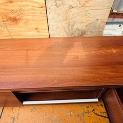 テレビ台の画像