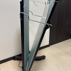 東芝縦型ズボンプレッサーの画像