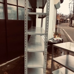 スチール棚の画像