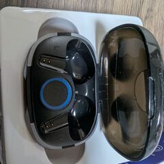 ワイヤレスイヤホンの画像