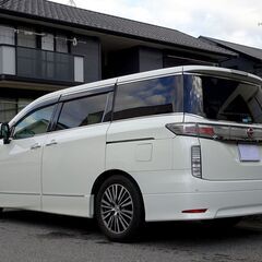 即乗りＯＫ 車検9年1月 エルグランド 後期 350ハイウェイスター ナビ フルセグTV Bluetooth フリップダウンモニター アラウンドビューモニター 両側パワスラ パワーバックドア インテリキー ダブルサンルーフ クルコン LEDライト LEDフォグ  ETCの画像