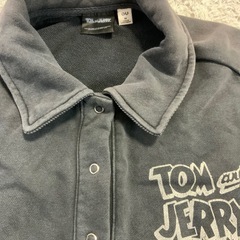 トムとジェリー　トレーナー　ジーユー　サイズM 総丈46、袖丈52、身幅49センチの画像