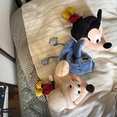 ミッキーマウスとステッチの帽子の画像