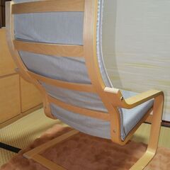 未使用品 IKEA POANG ポエング パーソナルチェア バーチ材突き板 クニーサ ライトベージュ 1脚の画像