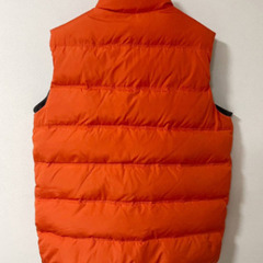 ◆ジャンニヴェルサーチ・スポーツ◆ダウンベストの画像