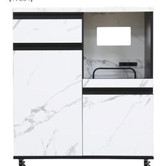 新品カップボードの画像