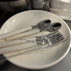 食器セット　ホワイト/韓国風　※12/24処分予定（削除）の画像