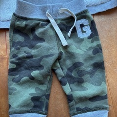 baby  GAP 迷彩柄セットアップ80サイズの画像