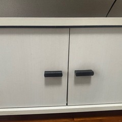 テレビ台の画像