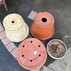 終了　植木鉢4種他の画像