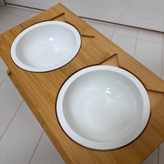 ペット用餌入れの画像