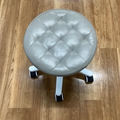 高さ調整可能丸椅子【町田市再生家具】1220の画像