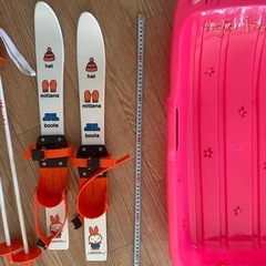 子供スキー、そりの画像