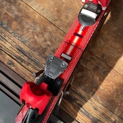 dynamic スキー板　赤の画像