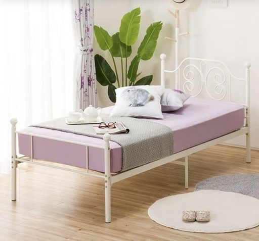 ニトリ姫系シングルサイズベッドフレームホワ イト 分解＆組立て可能