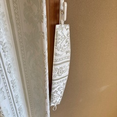 遮光カーテン　腰窓用　2枚セットの画像